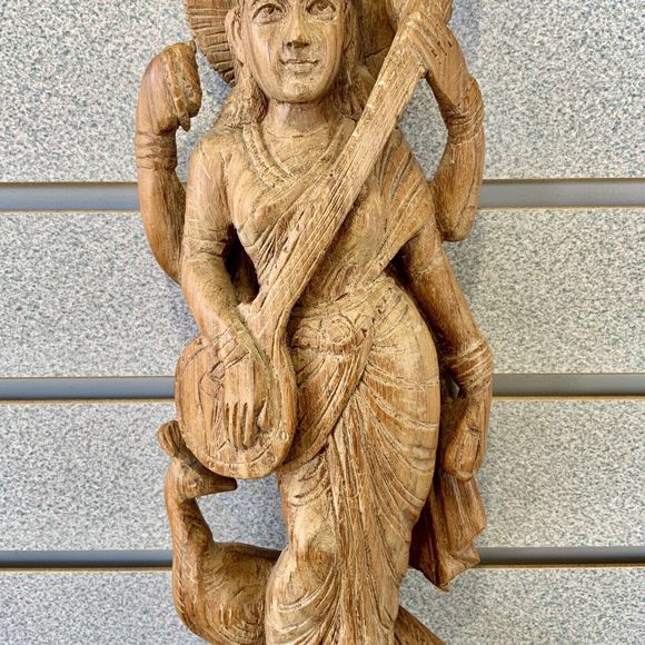 💥 Vtg Goddess Saraswati Sarasvati 💥Carved Wood Mid 20th C. ~ 16.5" Statue 💥 - Picture 4 of 13